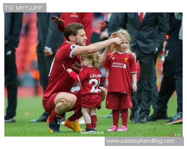 小孩勇敢追逐梦想与足球球星携手演绎温暖感人故事